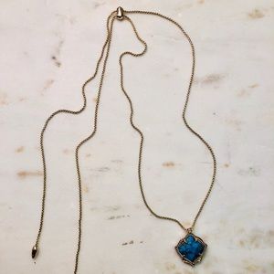Kendra Scott necklace